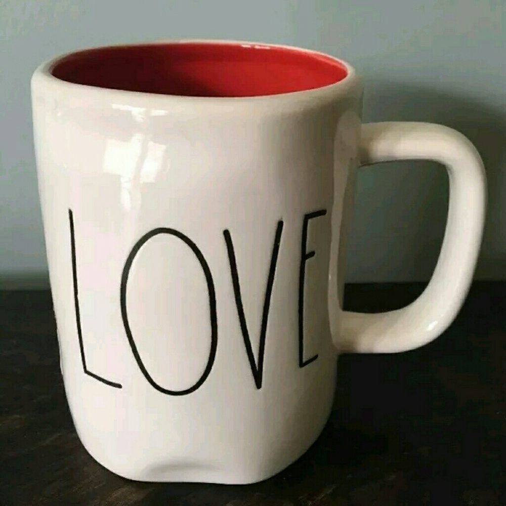 Rae Dunn Mug ( LOVE )